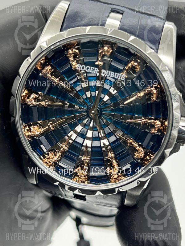 Фото 11 - Roger Dubuis Excalibur 45mm Knights Of The Round Table IV Blue