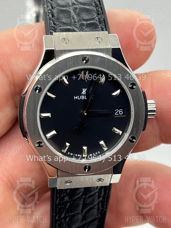 Фото 2 - Hublot Classic Fusion 33mm 581.NX.1171.RX