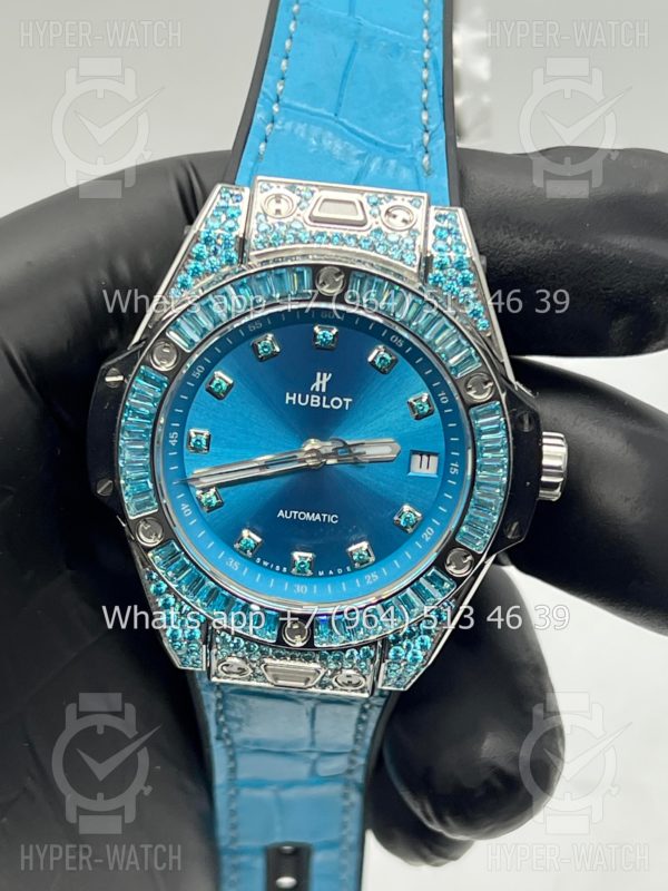 Фото 10 - Hublot Big Bang One Click 39mm 465.WX.897T.LR.0919