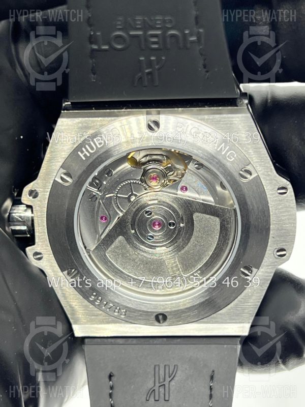 Фото 23 - Hublot Big Bang One Click 39mm 465.WX.897T.LR.0919
