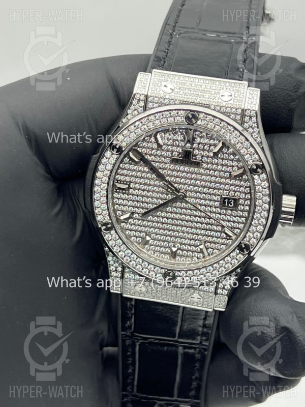 Фото 10 - Hublot Classic Fusion 42mm 565.NX.9010.LR.1704