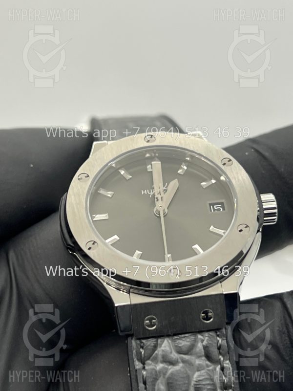 Товар Hublot Classic Fusion 33mm 581.NX.7071.LR Фото 5 - Hublot Classic Fusion 33mm 581.NX.7071.LR