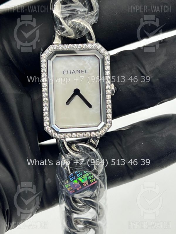 Товар Chanel Premiere Chain Small Mother of Pearl H3253 Фото 2 - Chanel Premiere Chain Small Mother of Pearl H3253