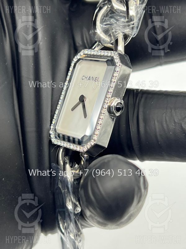 Товар Chanel Premiere Chain Small Mother of Pearl H3253 Фото 3 - Chanel Premiere Chain Small Mother of Pearl H3253