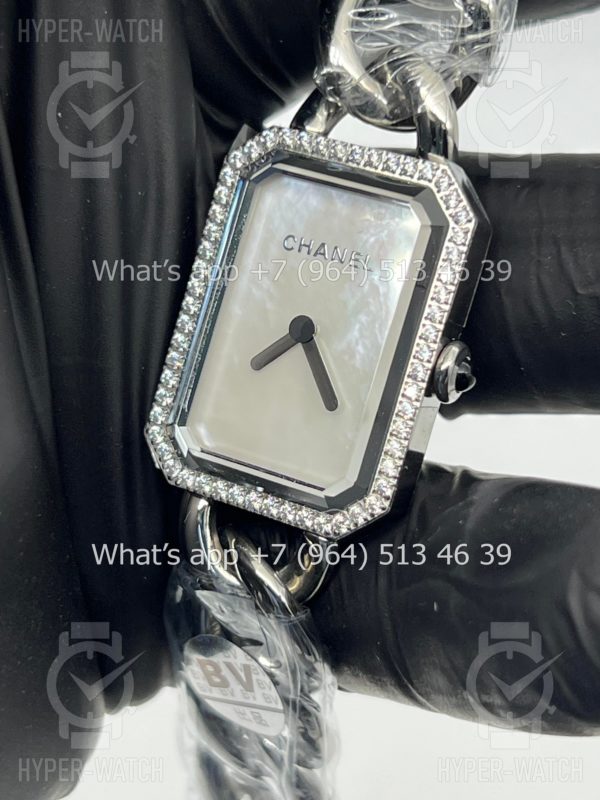Товар Chanel Premiere Chain Small Mother of Pearl H3253 Фото 7 - Chanel Premiere Chain Small Mother of Pearl H3253