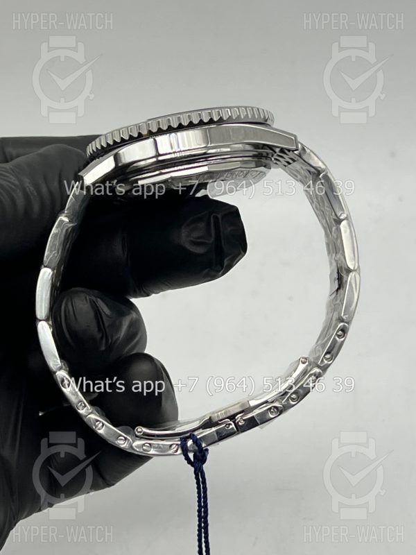 Фото 10 - Breitling Navitimer 43mm AB0138241G1A1