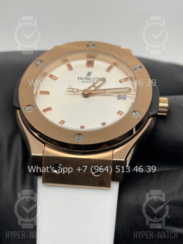 Фото 3 - Hublot Classic Fusion 33mm Art 4712