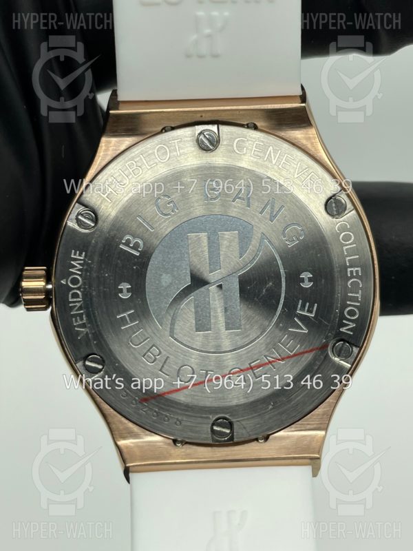 Фото 11 - Hublot Classic Fusion 33mm Art 4712