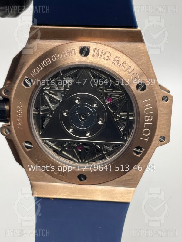 Фото 10 - Hublot Big Bang Sang Bleu II 45 Diamond