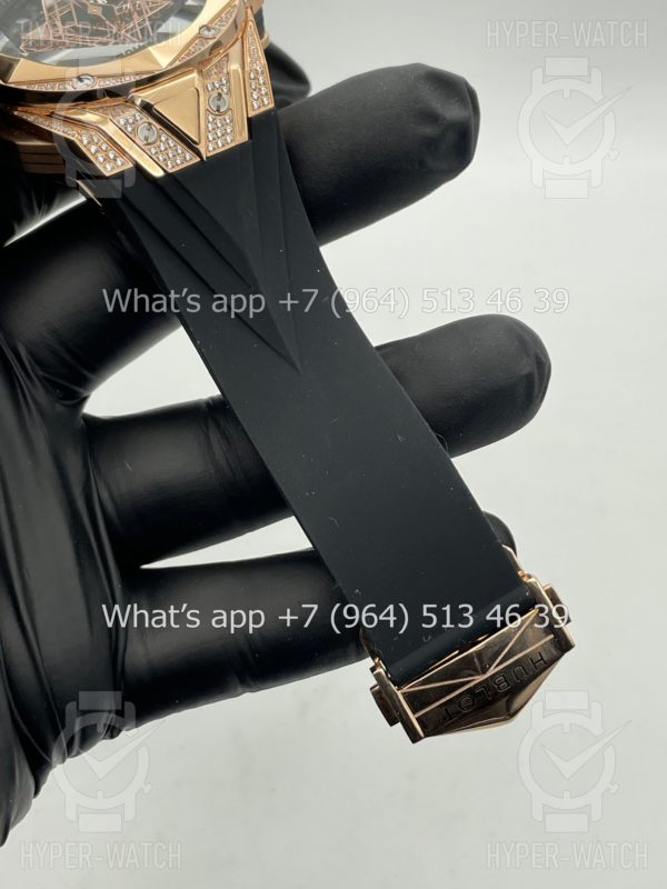 Товар Hublot Big Bang Sang Bleu II 418.OX.1108.RX.1604.MXM20 Фото 10 - Hublot Big Bang Sang Bleu II 418.OX.1108.RX.1604.MXM20