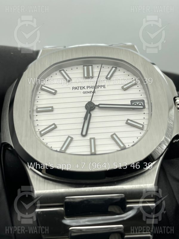 Товар Patek Philippe Nautilus 40mm 5711/1A-011 3К Фото 4 - Patek Philippe Nautilus 40mm 5711/1A-011 3К