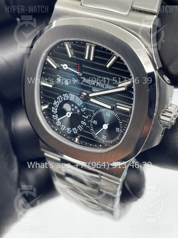Товар Patek Philippe Nautilus 40mm 5712/1A-001 Фото 5 - Patek Philippe Nautilus 40mm 5712/1A-001
