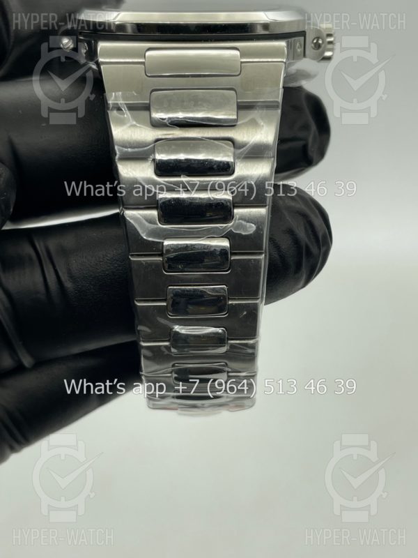 Товар Patek Philippe Nautilus 40mm 5712/1A-001 Фото 7 - Patek Philippe Nautilus 40mm 5712/1A-001