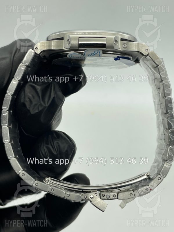 Товар Patek Philippe Nautilus 40mm 5712/1A-001 Фото 9 - Patek Philippe Nautilus 40mm 5712/1A-001