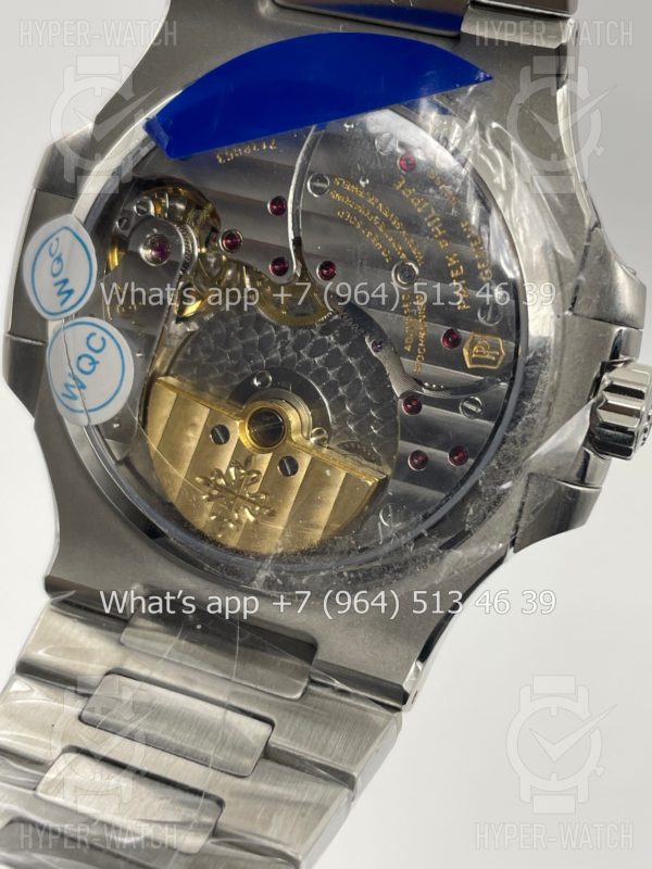 Товар Patek Philippe Nautilus 40mm 5712/1A-001 Фото 12 - Patek Philippe Nautilus 40mm 5712/1A-001