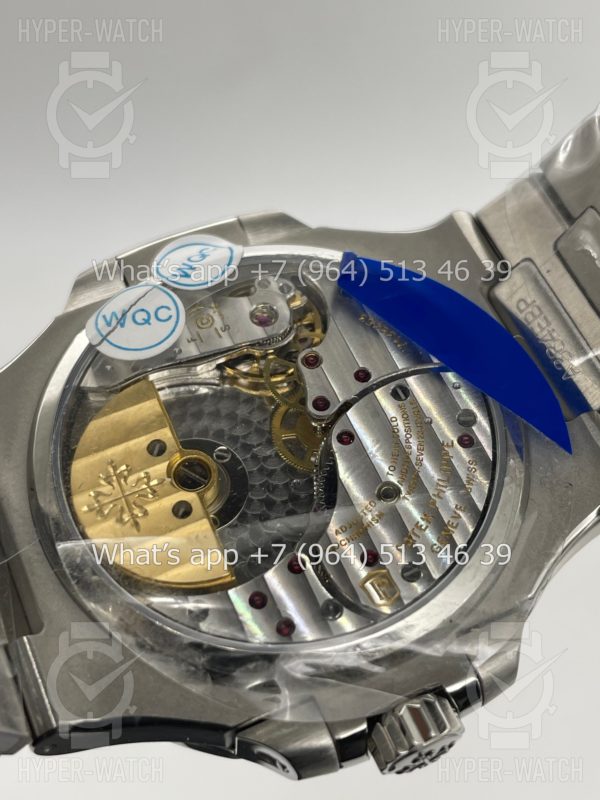 Товар Patek Philippe Nautilus 40mm 5712/1A-001 Фото 13 - Patek Philippe Nautilus 40mm 5712/1A-001