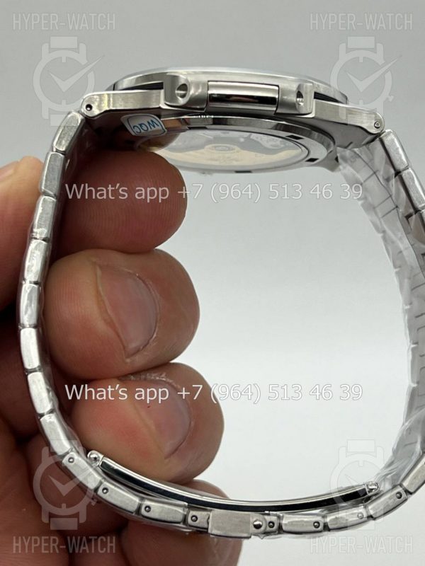 Товар Patek Philippe Nautilus 40mm 5711/1A-010 Blue Фото 10 - Patek Philippe Nautilus 40mm 5711/1A-010 Blue