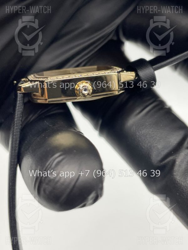 Товар Harry Winston Emerald EMEQHM18YY001 Фото 5 - Harry Winston Emerald EMEQHM18YY001