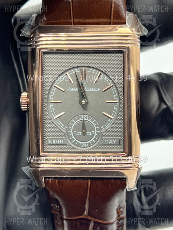 Товар Jaeger LeCoultre Reverso Duoface Day & Night 3902420 Фото 2 - Jaeger LeCoultre Reverso Duoface Day & Night 3902420