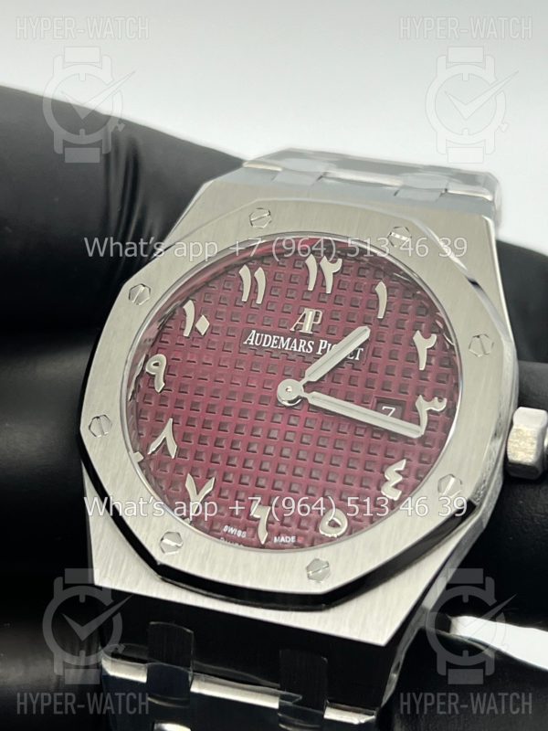 Товар Audemars Piguet Royal Oak 33mm 67651BC.ZZ.1261BC Фото 4 - Audemars Piguet Royal Oak 33mm 67651BC.ZZ.1261BC