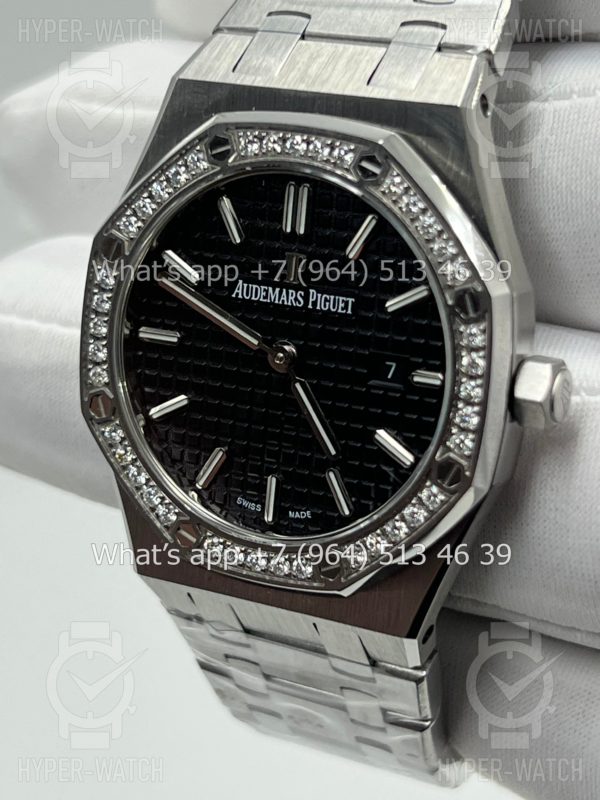 Товар Audemars Piguet Royal Oak 33mm 67651ST.ZZ.D002CR.01 Фото 5 - Audemars Piguet Royal Oak 33mm 67651ST.ZZ.D002CR.01