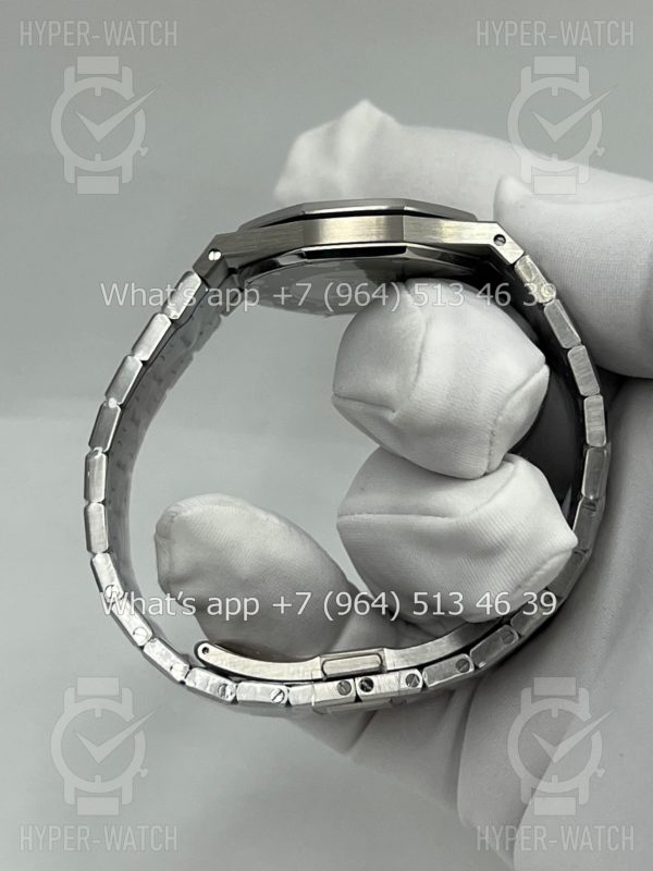 Товар Audemars Piguet Royal Oak 33mm 67651ST.ZZ.D002CR.01 Фото 11 - Audemars Piguet Royal Oak 33mm 67651ST.ZZ.D002CR.01