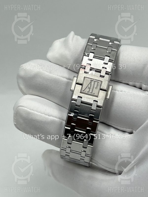 Товар Audemars Piguet Royal Oak 33mm 67651ST.ZZ.D002CR.01 Фото 13 - Audemars Piguet Royal Oak 33mm 67651ST.ZZ.D002CR.01
