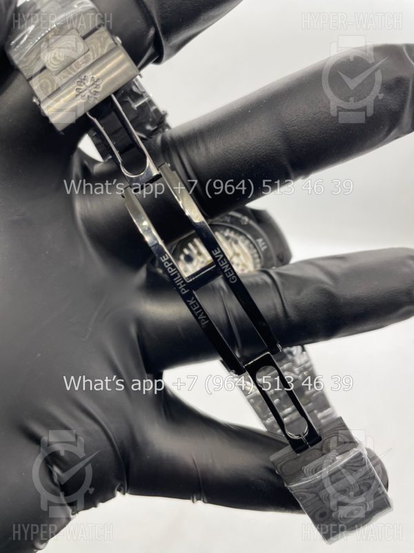 Фото 21 - Patek Philippe Nautilus 40mm DiW Carbon 5711 "BLUE GRAIL"
