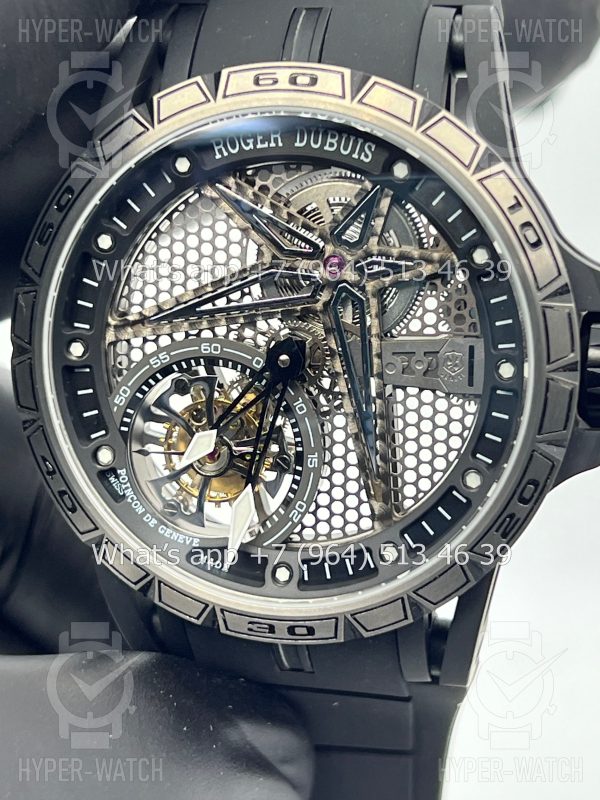 Товар Roger Dubuis Excalibur 45mm Spider Flying Tourbillon RDDBEX0815 Фото 2 - Roger Dubuis Excalibur 45mm Spider Flying Tourbillon RDDBEX0815