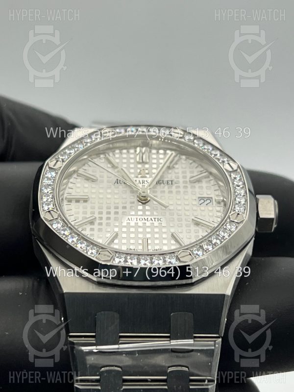 Товар Audemars Piguet Royal Oak 37mm 15451ST.ZZ.D011CR.01 Steel Фото 5 - Audemars Piguet Royal Oak 37mm 15451ST.ZZ.D011CR.01 Steel