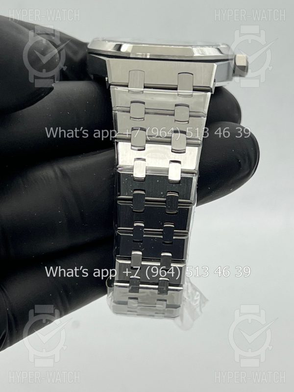 Фото 9 - Audemars Piguet Royal Oak 37mm 15451ST.ZZ.1256ST.02 Steel