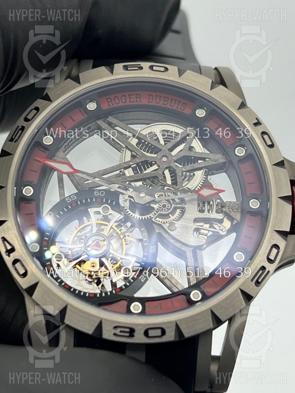 Фото 10 - Roger Dubuis Excalibur 45mm Flying Tourbillon RDDBEX0545