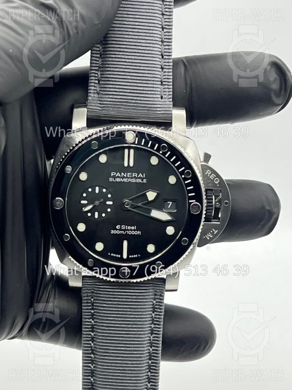 Фото 8 - Officine Panerai Luminor Submersible PAM01288