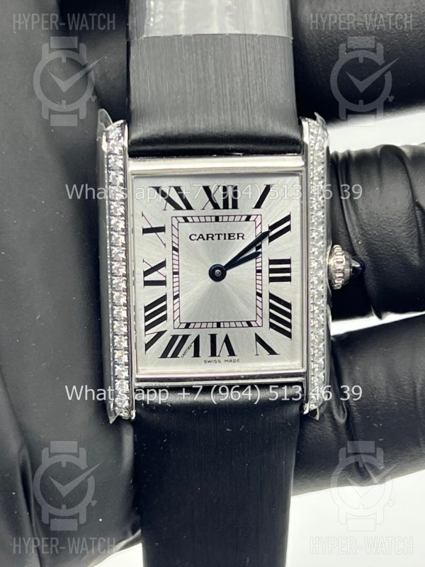 Товар Cartier Tank 25,5mm W4TA0017 Silver Dial Фото 3 - Cartier Tank 25,5mm W4TA0017 Silver Dial