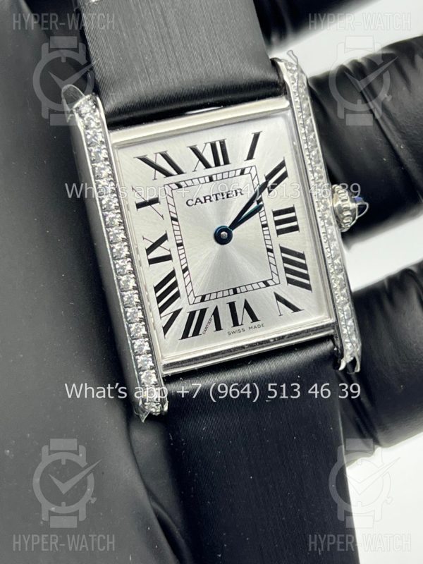Товар Cartier Tank 25,5mm W4TA0017 Silver Dial Фото 7 - Cartier Tank 25,5mm W4TA0017 Silver Dial