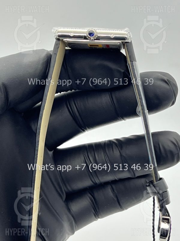 Товар Cartier Tank 25,5mm W4TA0017 Silver Dial Фото 12 - Cartier Tank 25,5mm W4TA0017 Silver Dial