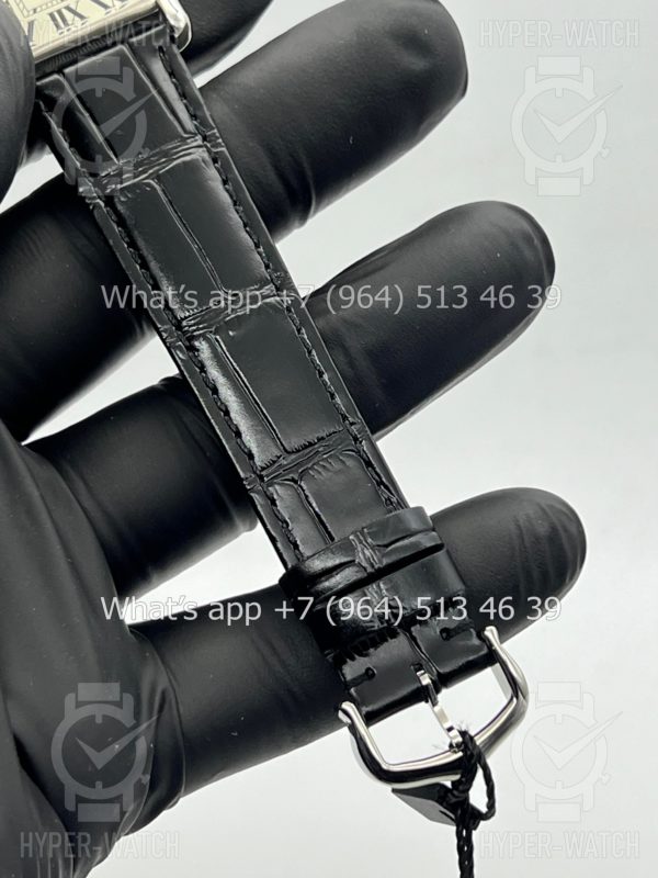 Товар Cartier Tank 25,5mm W1540956 Фото 9 - Cartier Tank 25,5mm W1540956