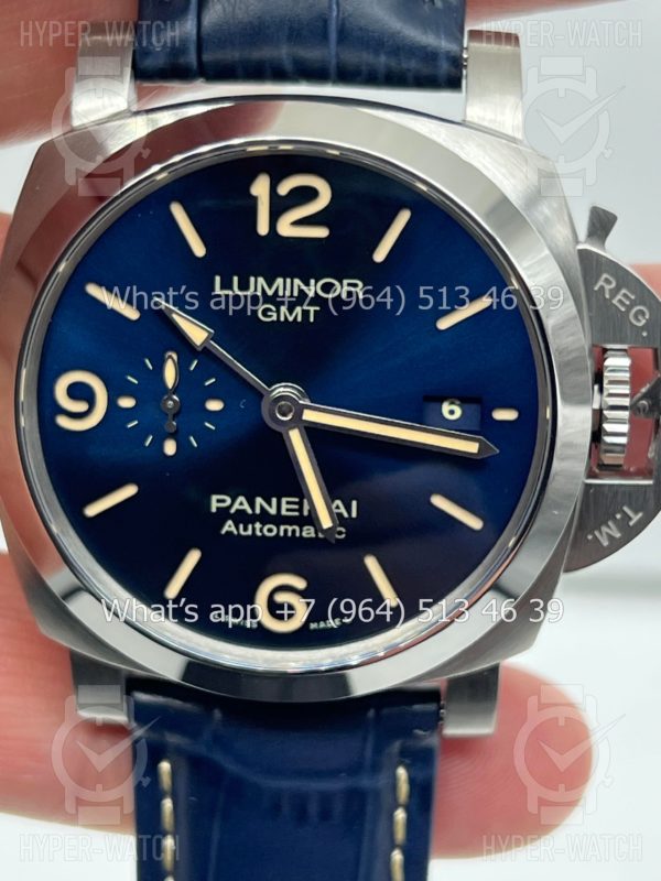 Товар Officine Panerai Luminor GMT PAM01033 Фото 2 - Officine Panerai Luminor GMT PAM01033