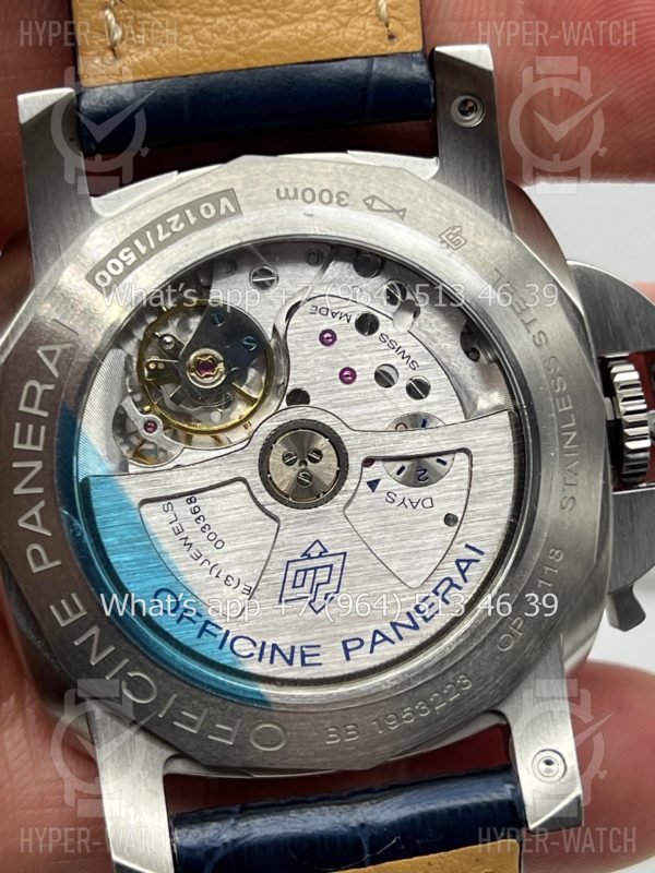 Товар Officine Panerai Luminor GMT PAM01033 Фото 12 - Officine Panerai Luminor GMT PAM01033
