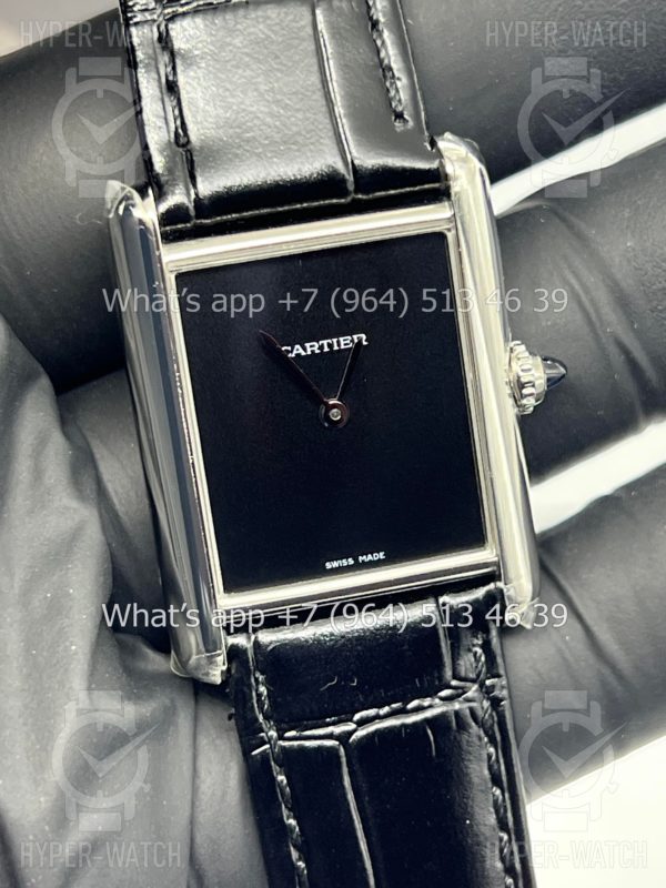 Товар Cartier Tank 25,5 WSTA0072 Фото 3 - Cartier Tank 25,5 WSTA0072