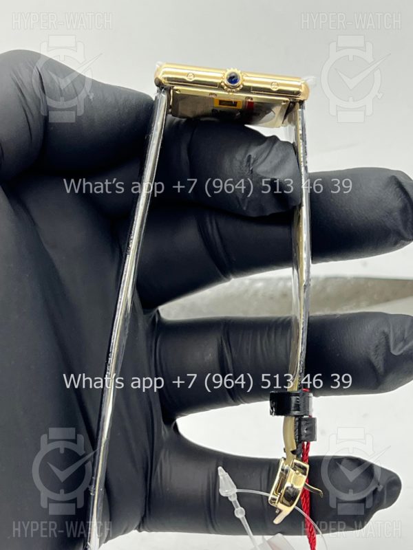 Товар Cartier Tank 25,5mm W1529756 Фото 18 - Cartier Tank 25,5mm W1529756