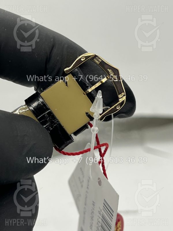Товар Cartier Tank 25,5mm W1529756 Фото 19 - Cartier Tank 25,5mm W1529756