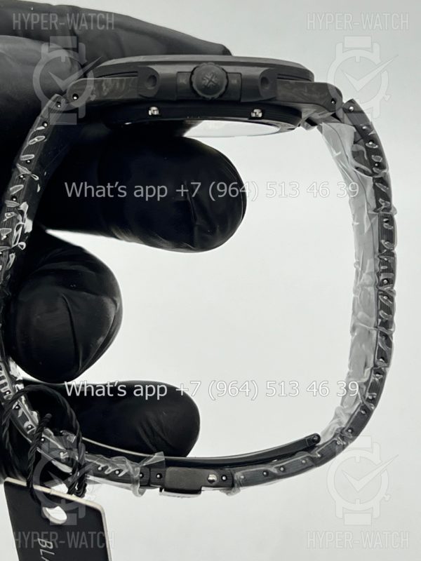 Товар Patek Philippe Nautilus 40mm DiW Carbon 5711 Фото 11 - Patek Philippe Nautilus 40mm DiW Carbon 5711