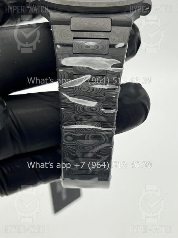 Товар Patek Philippe Nautilus 40mm DiW Carbon 5711 Фото 12 - Patek Philippe Nautilus 40mm DiW Carbon 5711