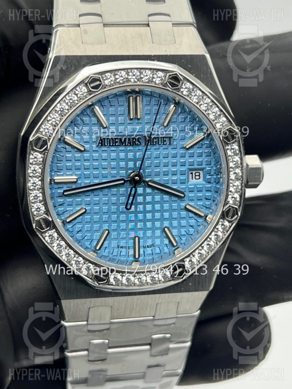 Товар Audemars Piguet Royal Oak 37mm 77451ST.ZZ.1361ST.03 Фото 4 - Audemars Piguet Royal Oak 37mm 77451ST.ZZ.1361ST.03