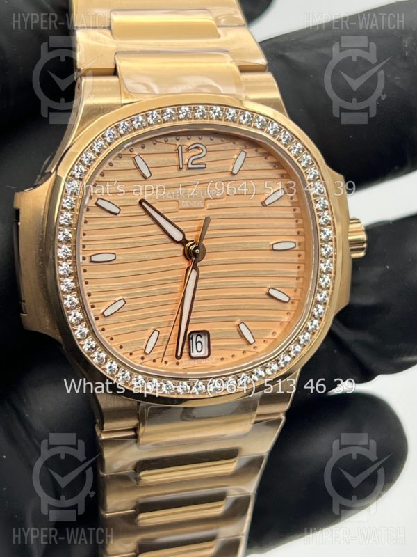 Товар Patek Philippe Nautilus 35mm 7118/1200R-010 Steel Фото 6 - Patek Philippe Nautilus 35mm 7118/1200R-010 Steel