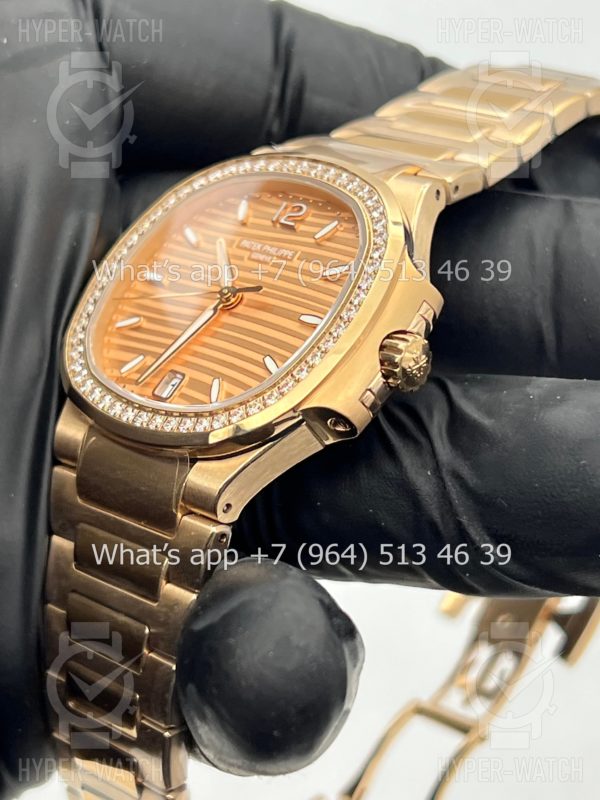 Товар Patek Philippe Nautilus 35mm 7118/1200R-010 Steel Фото 9 - Patek Philippe Nautilus 35mm 7118/1200R-010 Steel