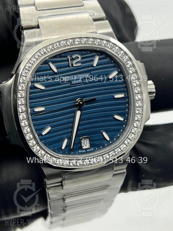 Товар Patek Philippe Nautilus 35mm 7118/1200A-001 3K Фото 3 - Patek Philippe Nautilus 35mm 7118/1200A-001 3K