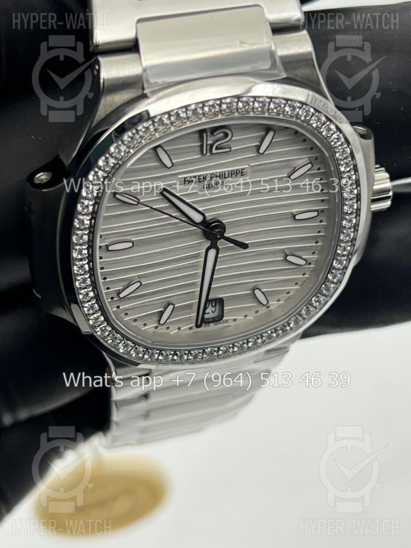 Товар Patek Philippe Nautilus 35mm 7118/1200A-010 3K Фото 4 - Patek Philippe Nautilus 35mm 7118/1200A-010 3K