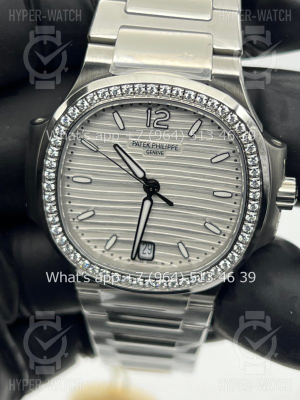 Товар Patek Philippe Nautilus 35mm 7118/1200A-010 3K Фото 5 - Patek Philippe Nautilus 35mm 7118/1200A-010 3K